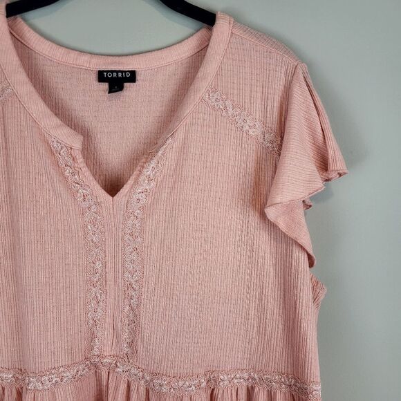 Torrid Blush Pink Flutter Sleeves Babydoll Top Blouse Plus Size 1 Casual Lace - Picture 2 of 6